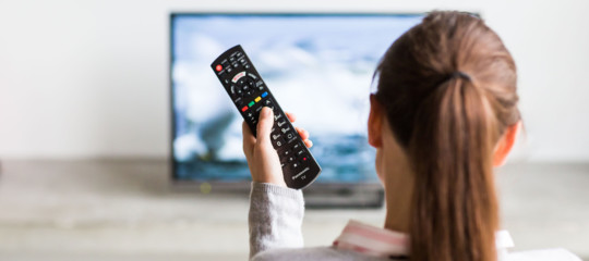 Tv: accordo tra Sky e Mediaset, pay tv su digitale terrestre