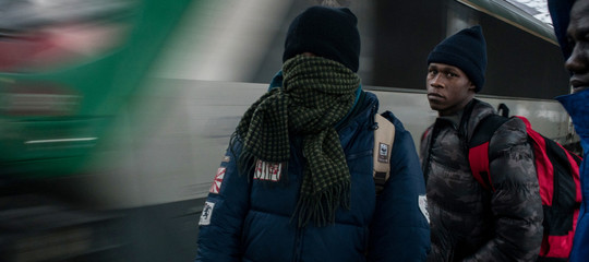 Migranti: blitz di agenti francesi armati a Bardonecchia, protestano Ong