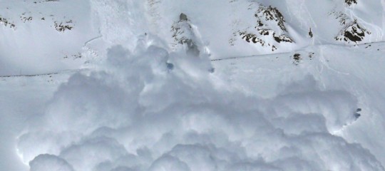 Valanga in Val d'Aosta: diversi sciatori travolti