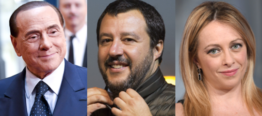 La 'tentazione' del centrodestra, cercare voti in Aula