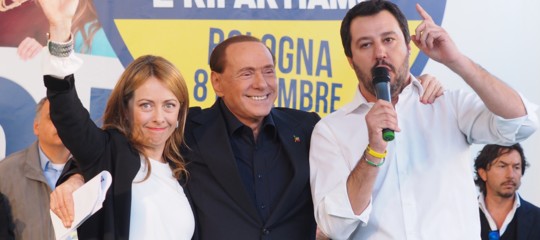 La 'tentazione' del centrodestra, cercare voti in Aula