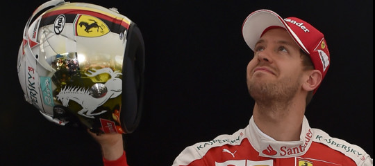 F1: Sebastian Vettel su Ferrari vince anche in Bahrein, secondo successo di fila