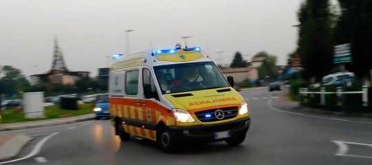 Uccide figlia disabile e si spara davanti alla moglie nel Forlivese