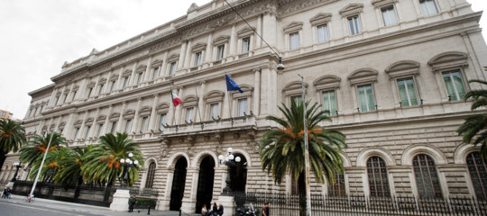 Bankitalia: crescita globale si rafforza ma rischi da dazi Usa