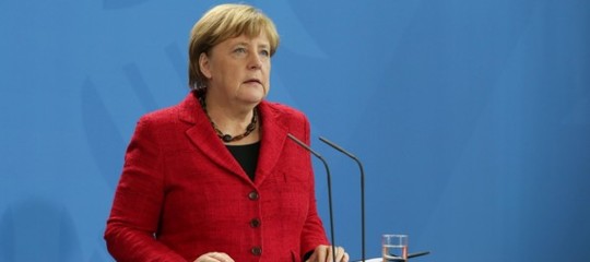 Siria: Merkel, intervento necessario e opportuno