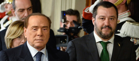 Nemmeno la crisi internazionale scioglie i nodi tra Salvini, Berlusconi e Di Maio