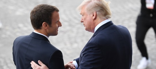 Trump prepara nuove sanzioni contro Mosca. Per Macron l'azione in Siria è stata "perfetta"
