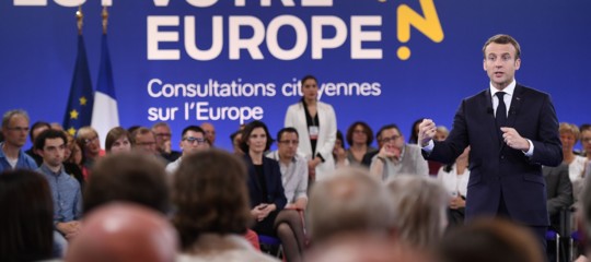 In Europa una generazione di sonnambuli sull'orlo della guerra civile. J'accuse di Macron