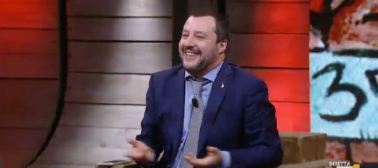 Salvini apre all'ipotesi di un premier 'terzo', è la svolta per il governo?