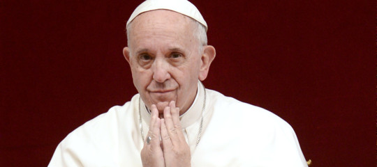 I genitori di Alfie Evans chiedono aiuto al Papa per tentare la carta Bambino Gesù