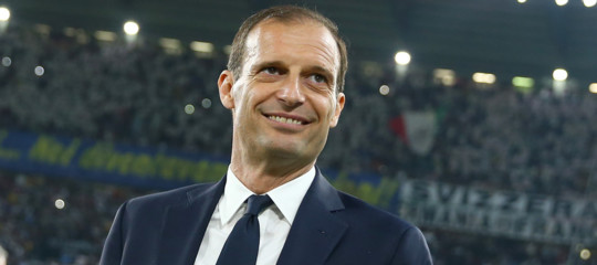 Per i giornali il Napoli di Sarri ha giocato la partita perfetta
