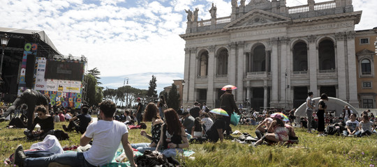 Che tempo farà nei ponti del 25 aprile e primo maggio secondo i siti