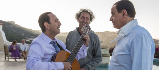 Abbiamo visto 'Loro 1', la carezza di Sorrentino a Berlusconi