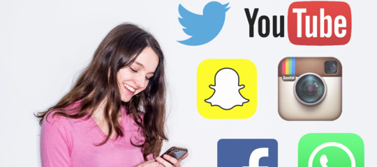 E ora a chi toccherà far rispettare il divieto di usare WhatsApp sotto i 16 anni?
