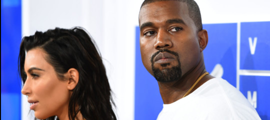 No, Kanye West non ha perso milioni di follower per un tweet su Trump