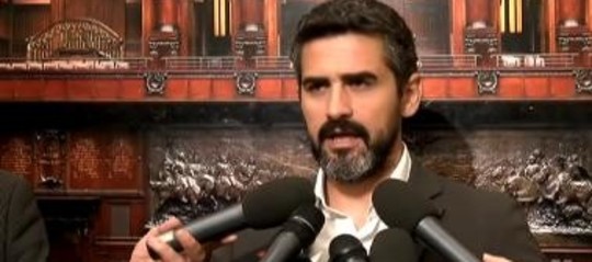 È stato compiuto il primo passo per la cancellazione dei vitalizi dei parlamentari