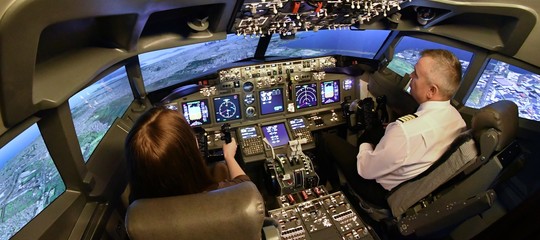 Il caschetto che legge le emozioni degli operai e dei piloti