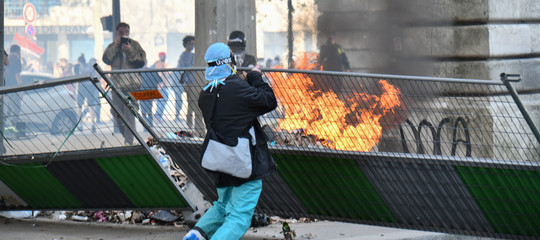A Parigi e Istanbul è stato un Primo Maggio di violenze