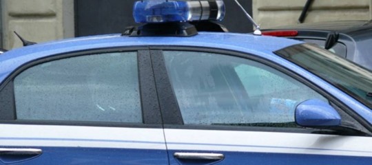 Ragazzina di 11 anni si suicida dopo discussione con i genitori a Catanzaro