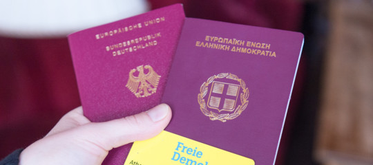 Perché un Paese ricco non ha (sempre) il passaporto più forte