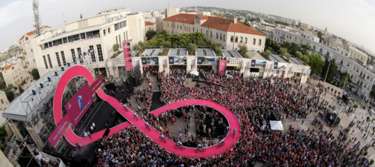 Il Giro d'Italia parte subito con una caduta illustre. Che gara sarà
