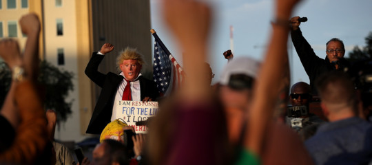 Così i ragazzi di Parkland hanno risposto, sui social, al discorso di Donald Trump alla NRA