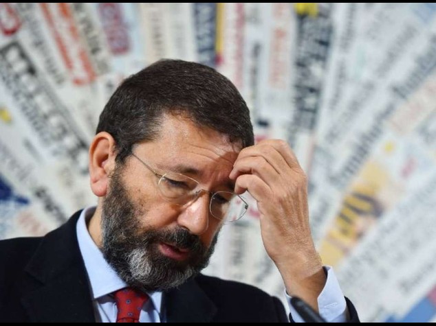 Marino: "Berlusconi chiede mie dimissioni, da che pulpito..."