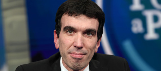 Governo, Martina: Pd presenterà norma su conflitto d'interesse