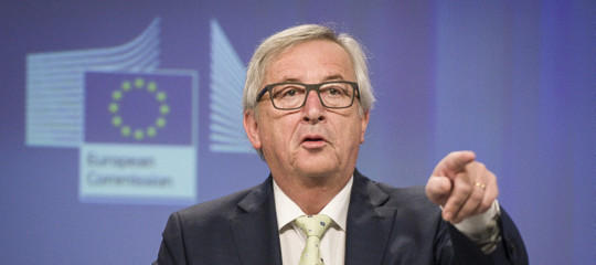 Juncker: la crisi migratoria ha alimentato movimenti populisti e nazionalisti
