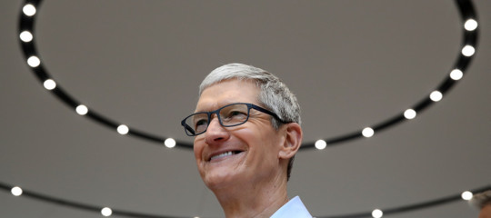 Il valore di Apple sta per sfiorare i mille miliardi di dollari