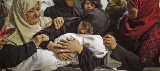 M.O.: 58 morti nelle proteste a Gaza, anche una bimba di 8 mesi per gas lacrimogeni