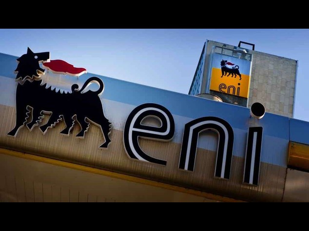 Renzi: +1% di pil entro fine anno; Eni nostro "centravanti"