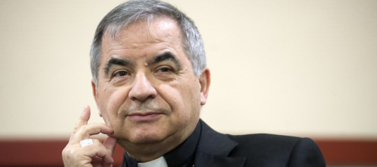 Papa: Becciu lascia Segreteria di Stato, diventa prefetto dei santi