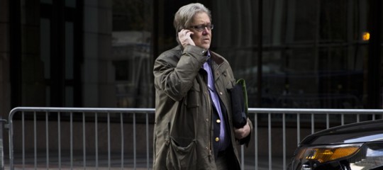 Governo: Steve Bannon è a Roma. Per Bloomberg incontrerà Salvini