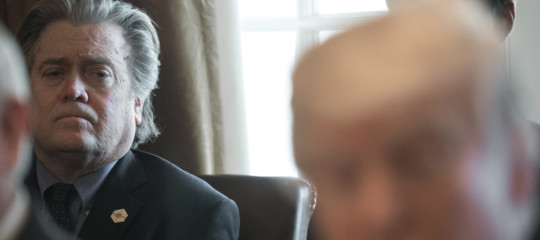 "Tutto il mondo guarda l'Italia, con Savona l'economia riprenderà". Cosa ha detto Bannon a SkyTg24
