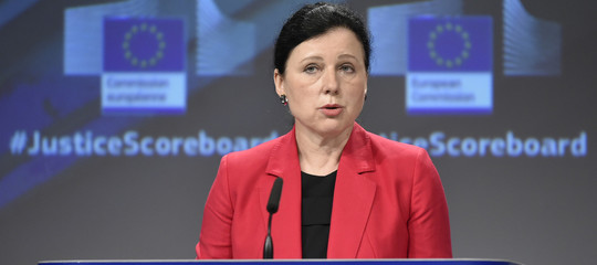 Governo: Jourova (Ue), Cottarelli? Pronti a lavorare con l'Italia