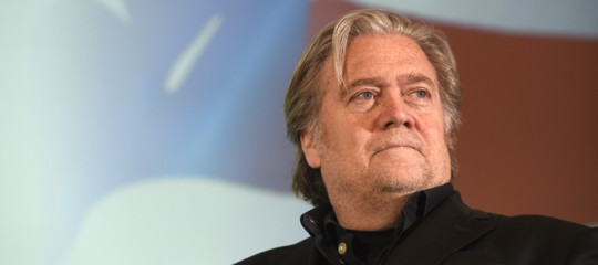 Governo: Bannon, in Italia i poteri forti hanno gettato la maschera