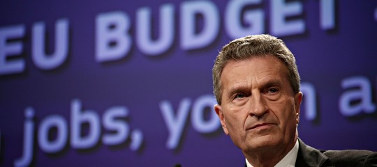 Oettinger: i mercati insegneranno agli italiani come votare