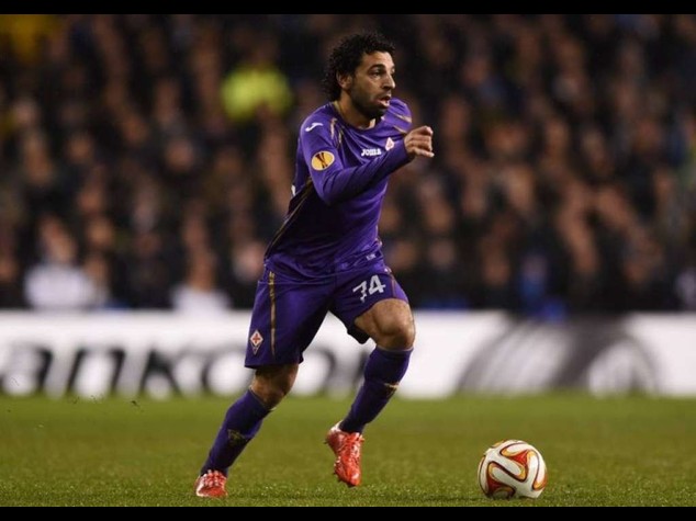 Con un gol di Salah la Fiorentina sbanca San Siro e mette l'Inter ko