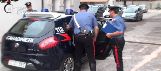 Ferisce anziano con lanciafiamme rudimentale, arrestato a Roma