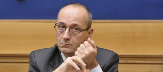 Flat Tax rinviata per le famiglie: Bagnai "All'inizio solo per le imprese"