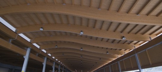 Da 10 anni Sant'Anna usa bottiglie biodegradabili. Ma nessuno l'ha imitata