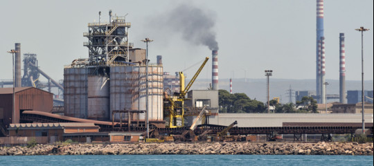 La promessa di Costa: “Subito leggi forti contro gli ecomafiosi”