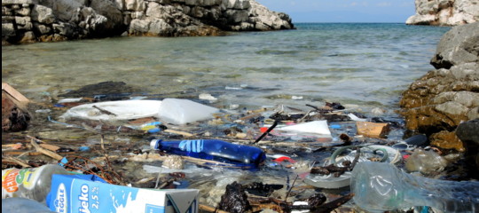 La promessa di Costa: “Subito leggi forti contro gli ecomafiosi”