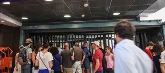 Un venerdì nero qualsiasi, nella Metro B di Roma. Un racconto