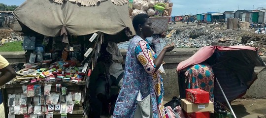 Quelle pillole antidolorifiche sono la nuova droga dei disperati africani