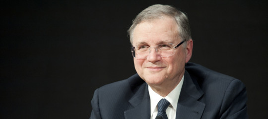 Visco: "Di uscire dall'euro non se ne parla e non se ne deve parlare"