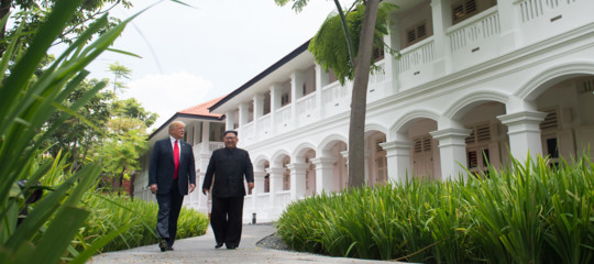 Trump e Kim si sono dati la mano. E hanno preso i primi, importanti impegni