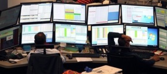 Borse europee: chiudono deboli, Milano positiva (+0,15%)
