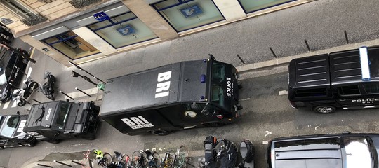 Francia: sequestratore arrestato, salvi gli ostaggi